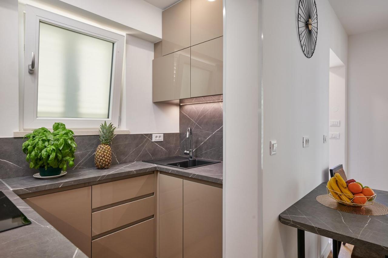 Newly Renovated Apt. Near To Entrance To Old Town Dubrovnik Exterior foto